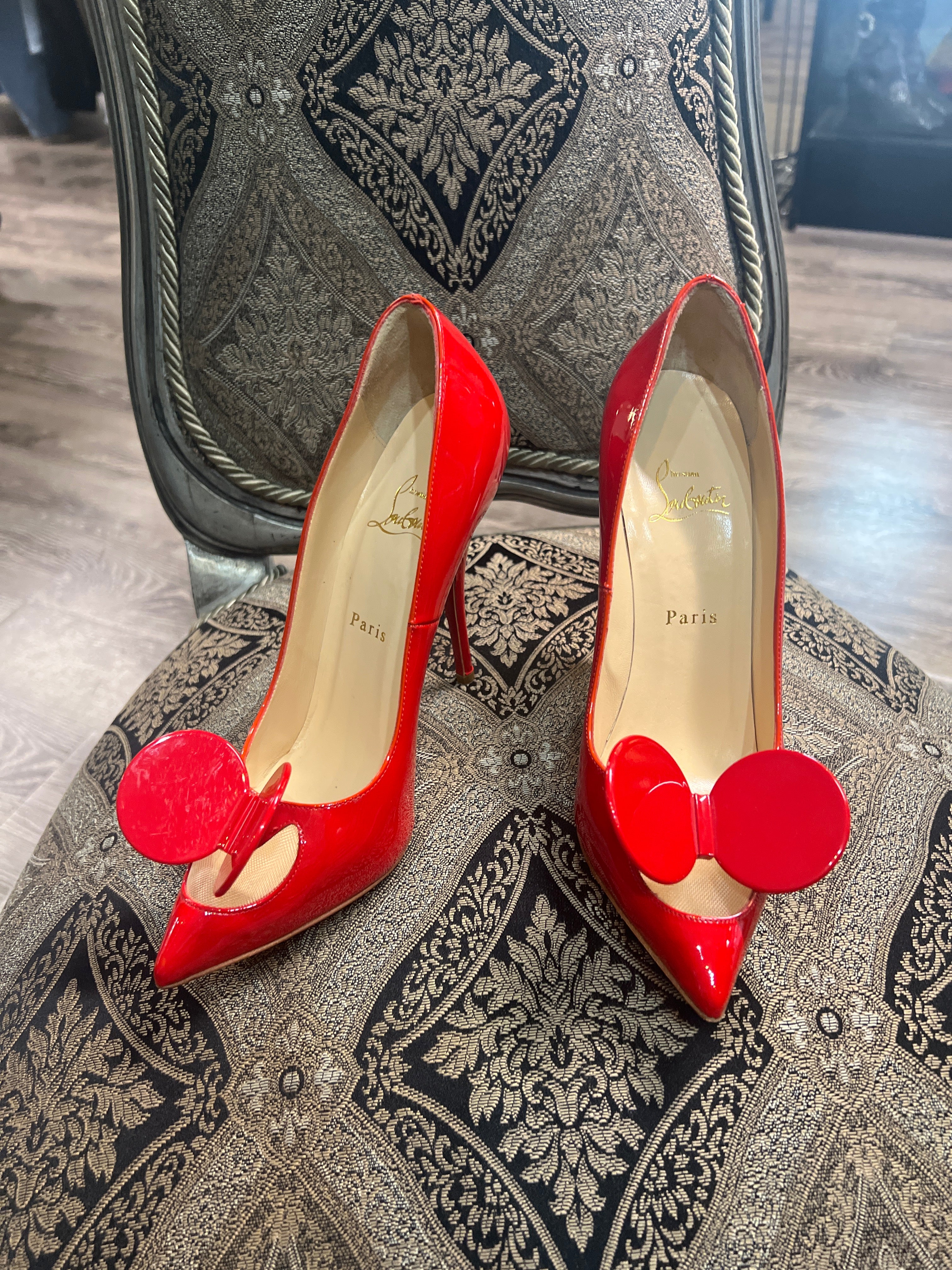 Louboutin Patent Plastic Bow Heels (Size 37.5)