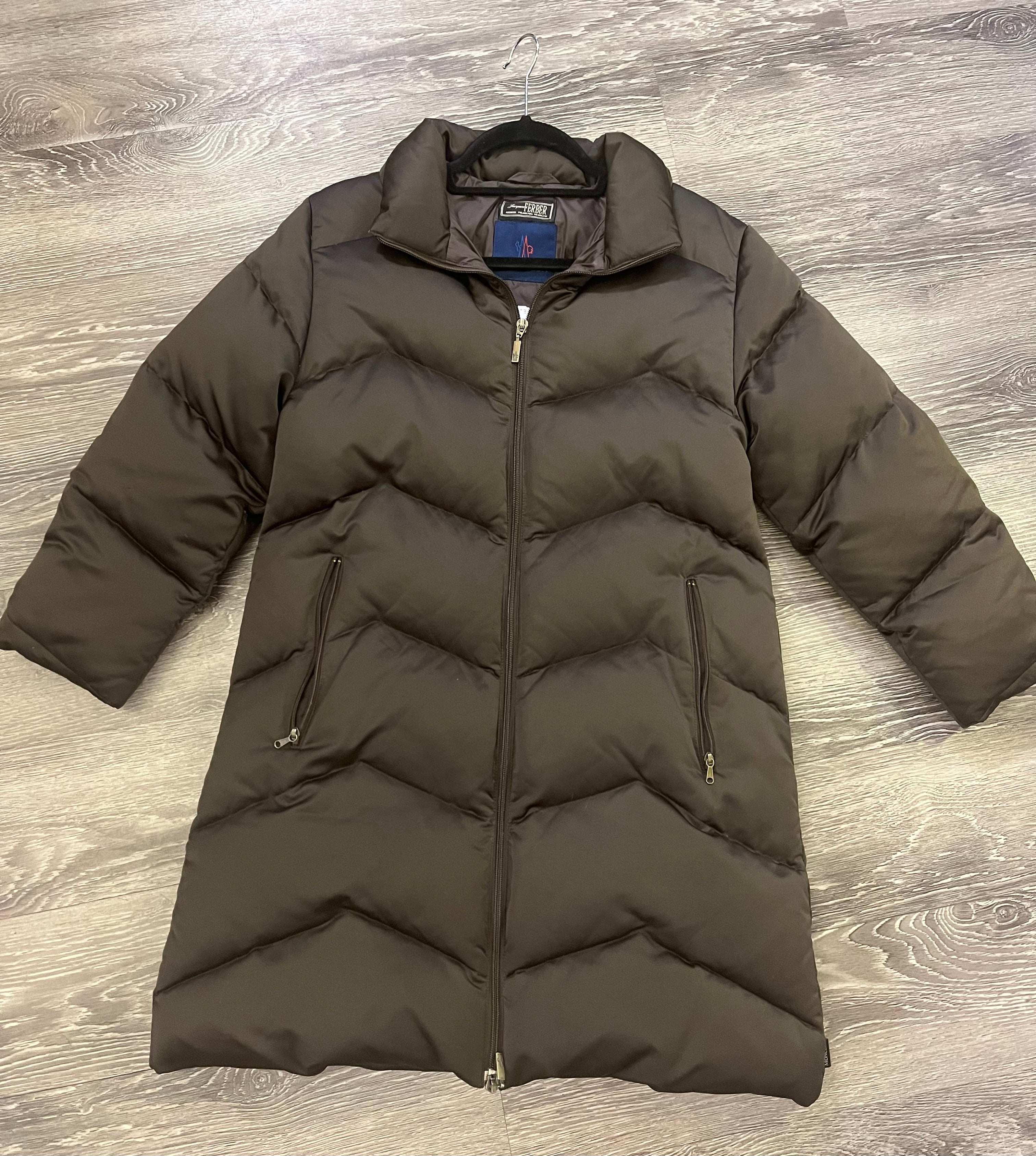 Moncler Puffer 3/4 length coat - size medium