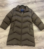 Load image into Gallery viewer, Moncler Puffer 3/4 length coat - size medium
