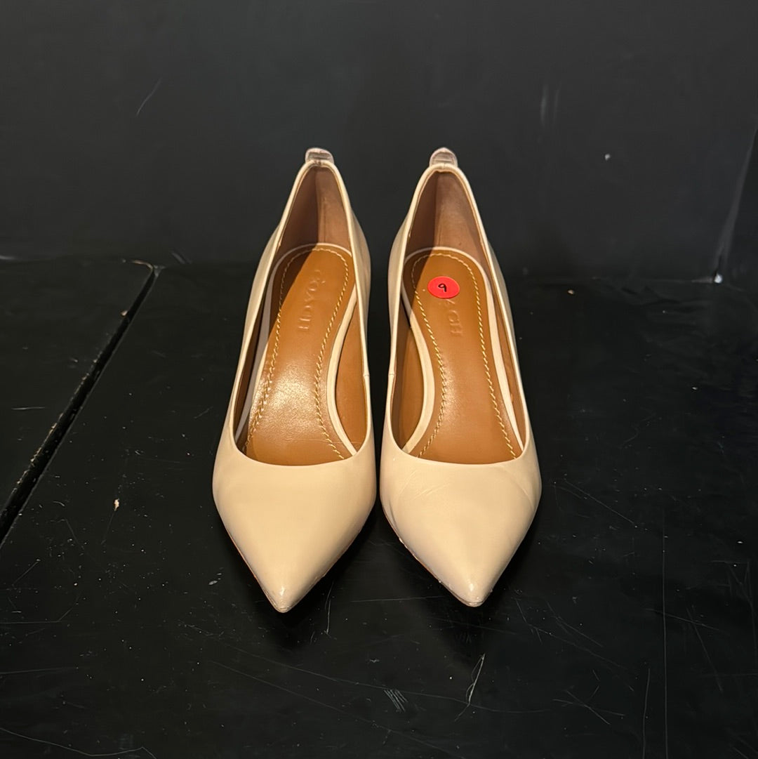 Coach Pointed Pumps Shoes - size 9