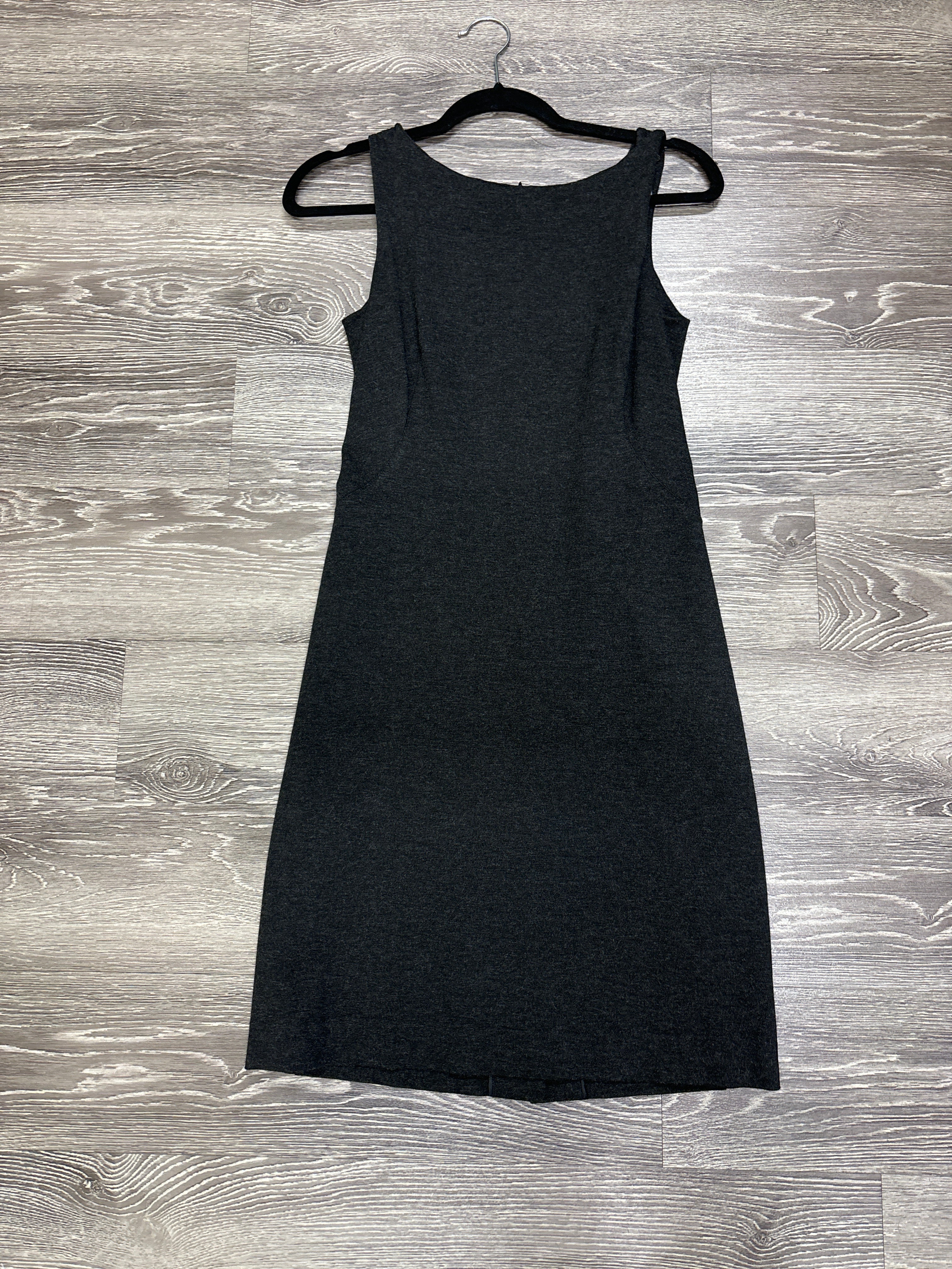 MM Lafleur Stretch Sleeveless Dress - Size 6