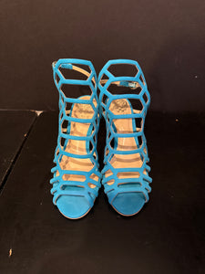 Vince Camuto Suede Cage Shoes - size 5