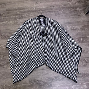 Just Jamie Houndstooth Sweater - one size