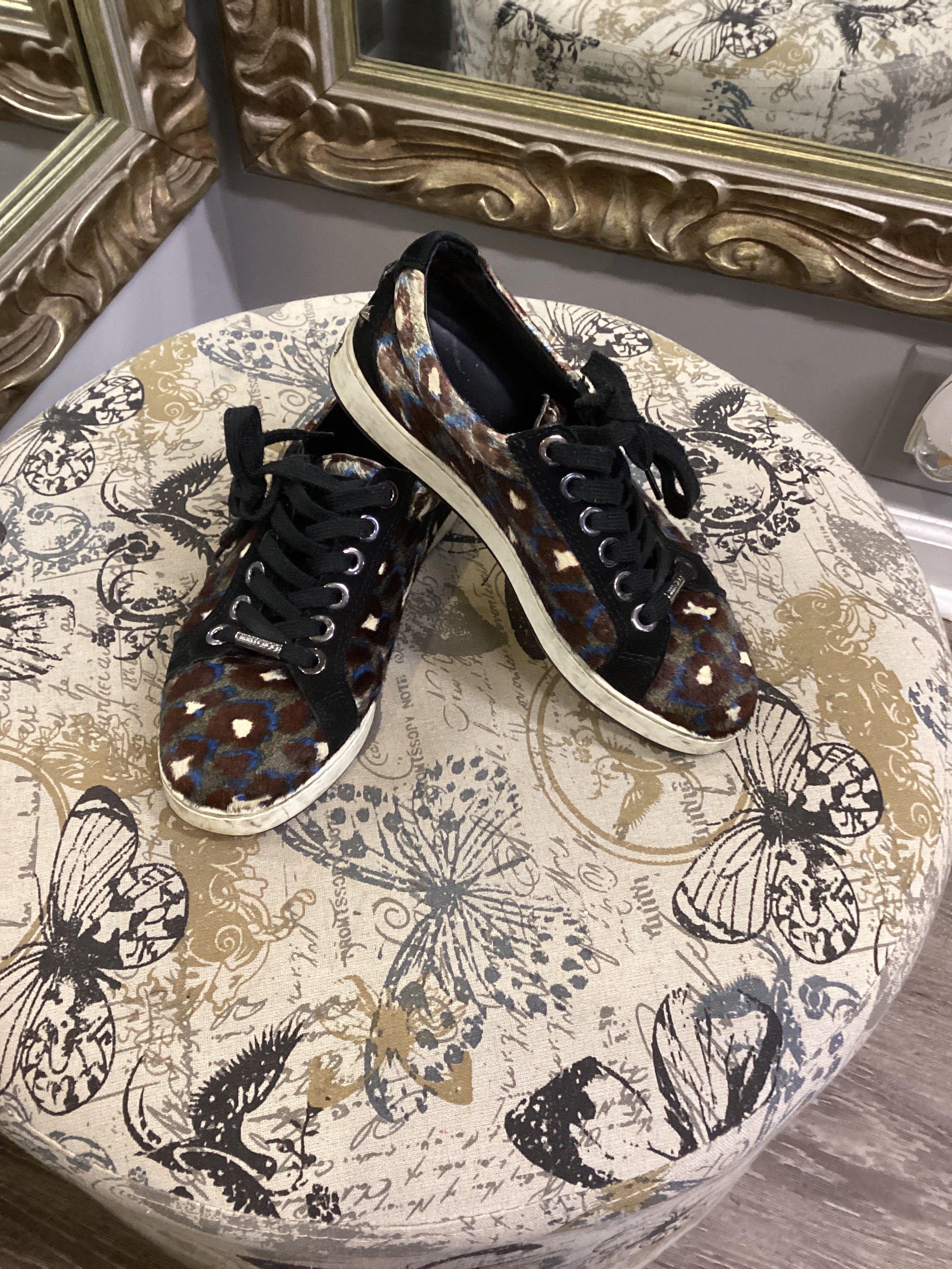 Jimmy Choo fur sneaker - Size 6