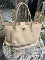 Load image into Gallery viewer, Chanel Safiano Tote - Large
