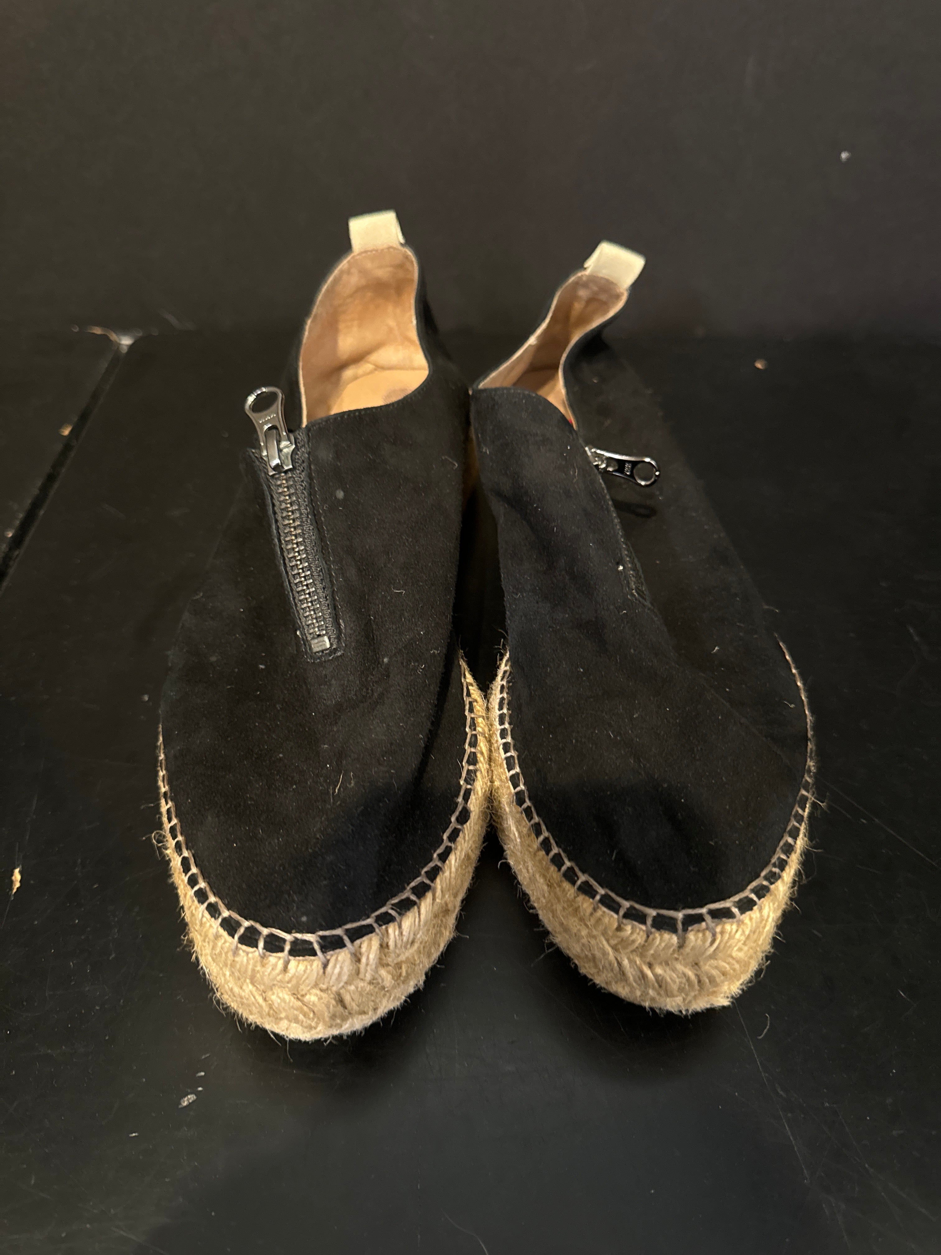 Eric Michael Suede Zip Shoes - size 40/9.5