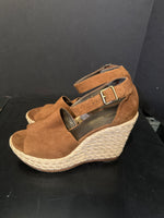 Load image into Gallery viewer, Stuart Weitzman Suede Espadrille Shoes - size 10
