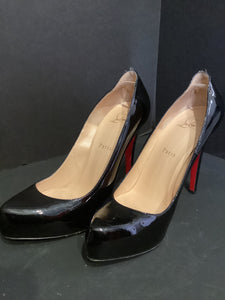 Christian Louboutin Patent Pumps - Size 39