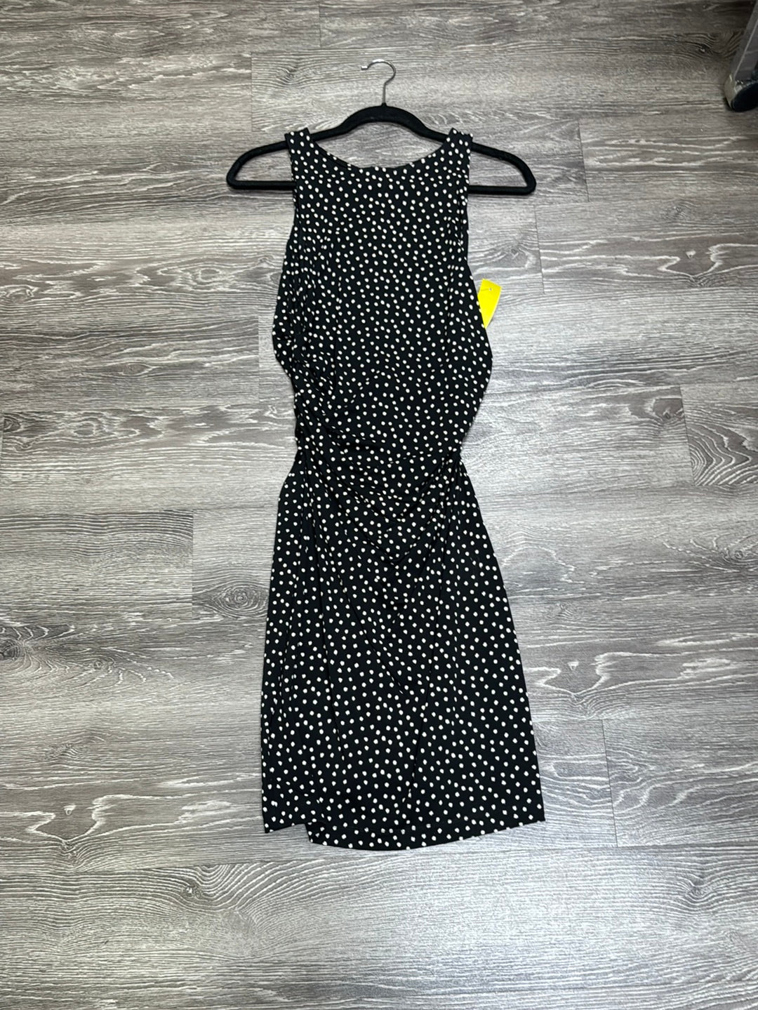 Ann Taylor Rounged Polka Dot Dress - size 4