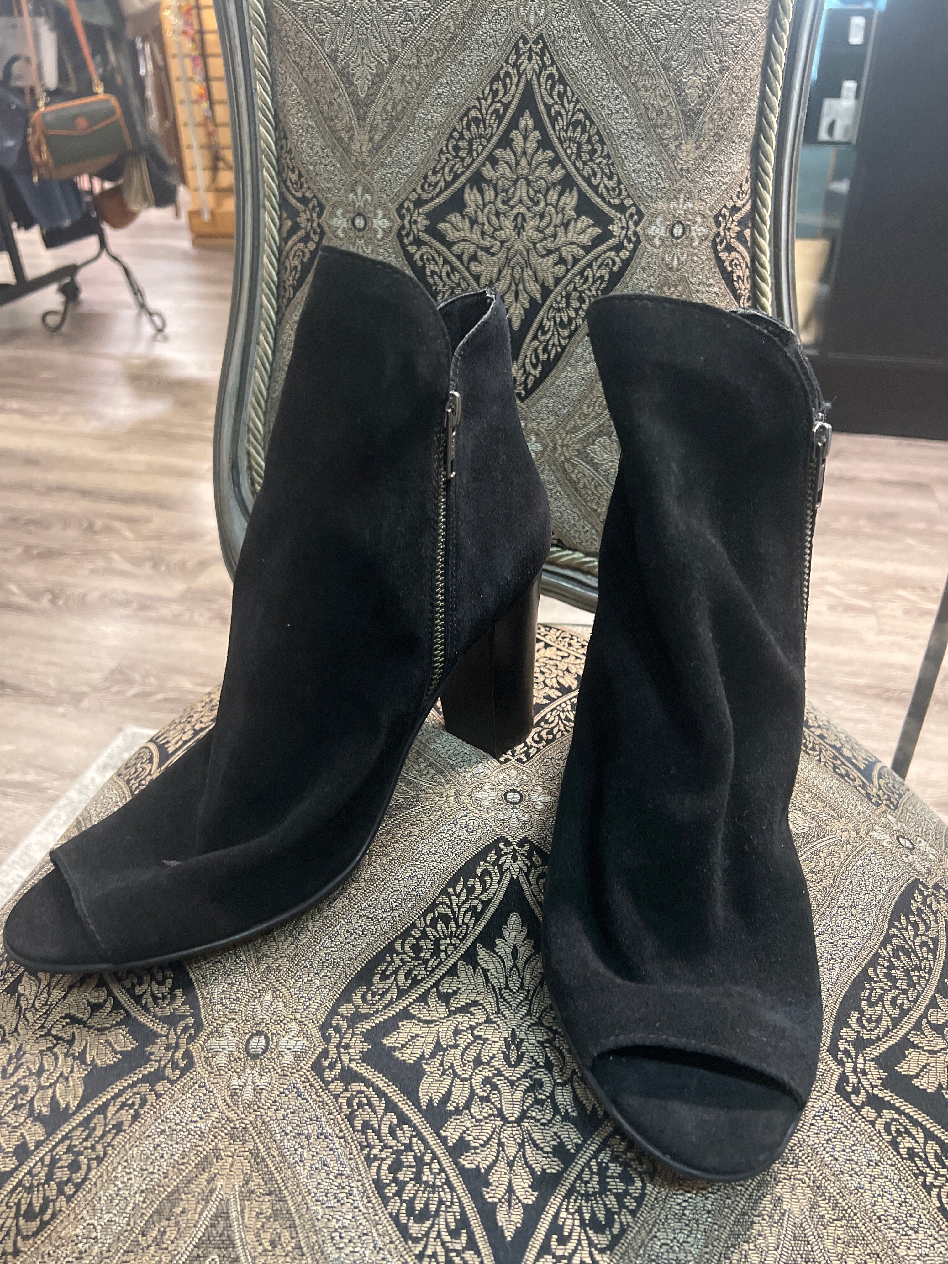 Steve Madden Suede Peeptoe Booties (Size 11)