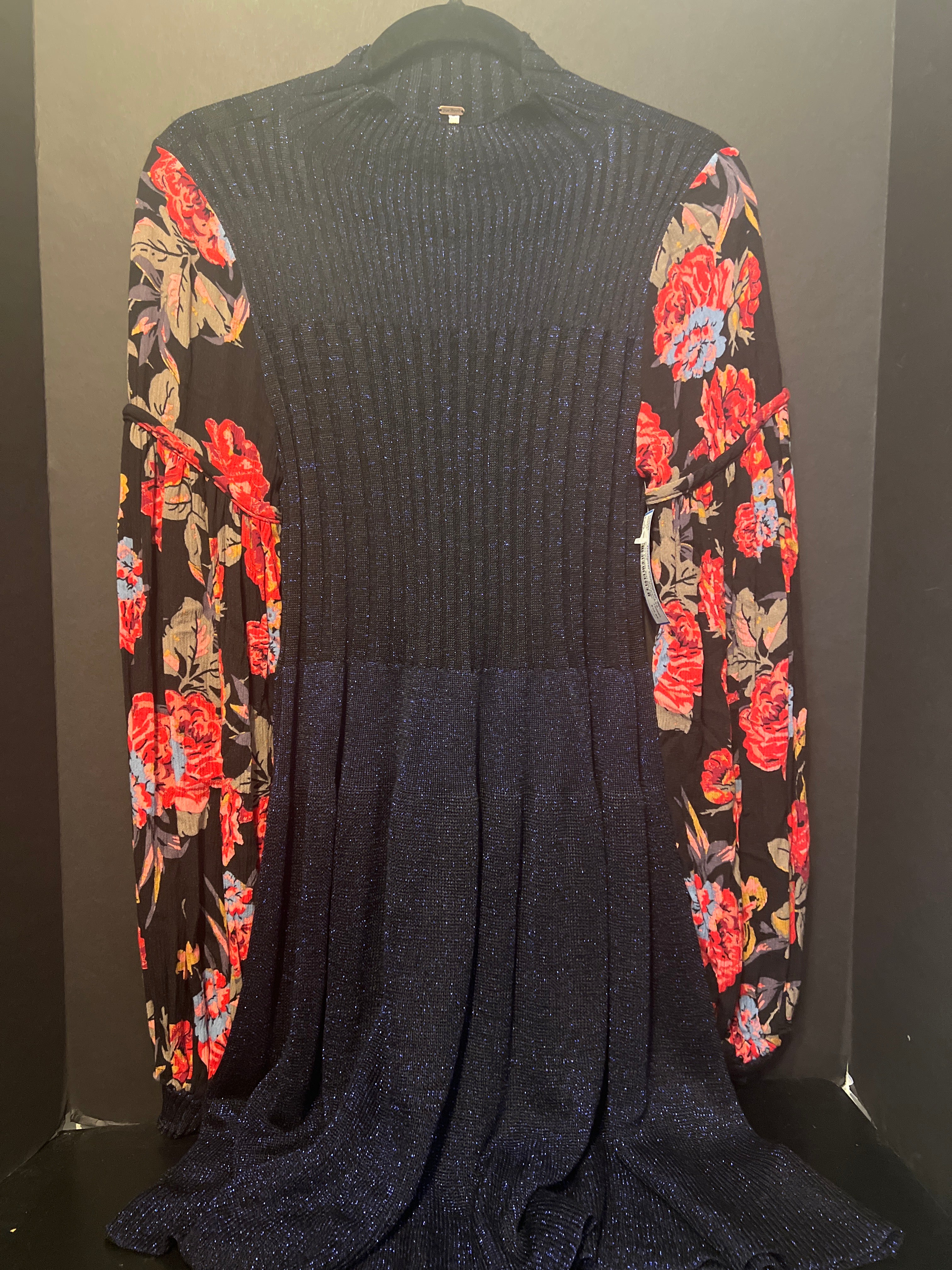 Free People Ribbed Flower Dress (Size Extra Small)