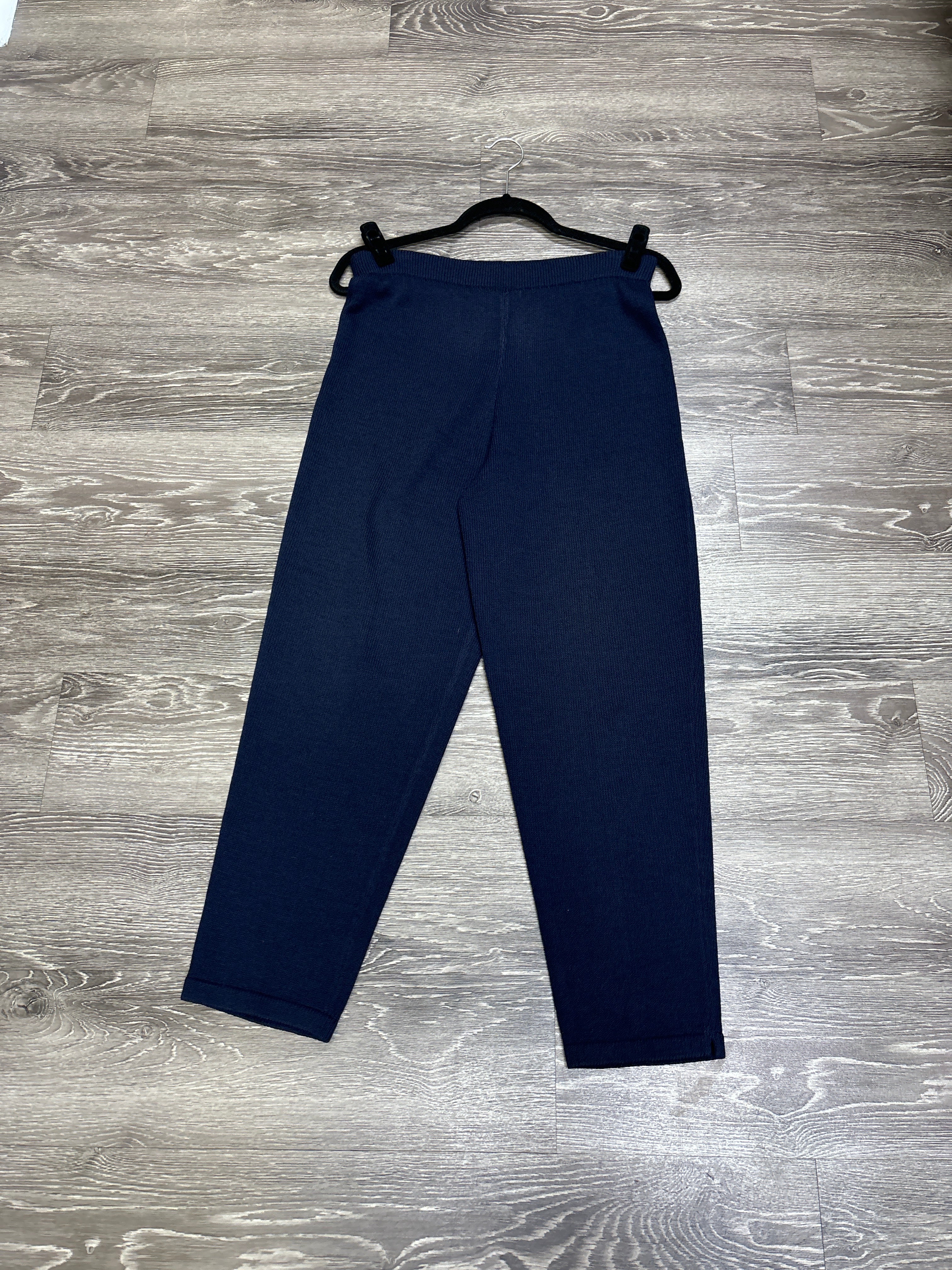 St. John Knit Tapered Pants - Size 4