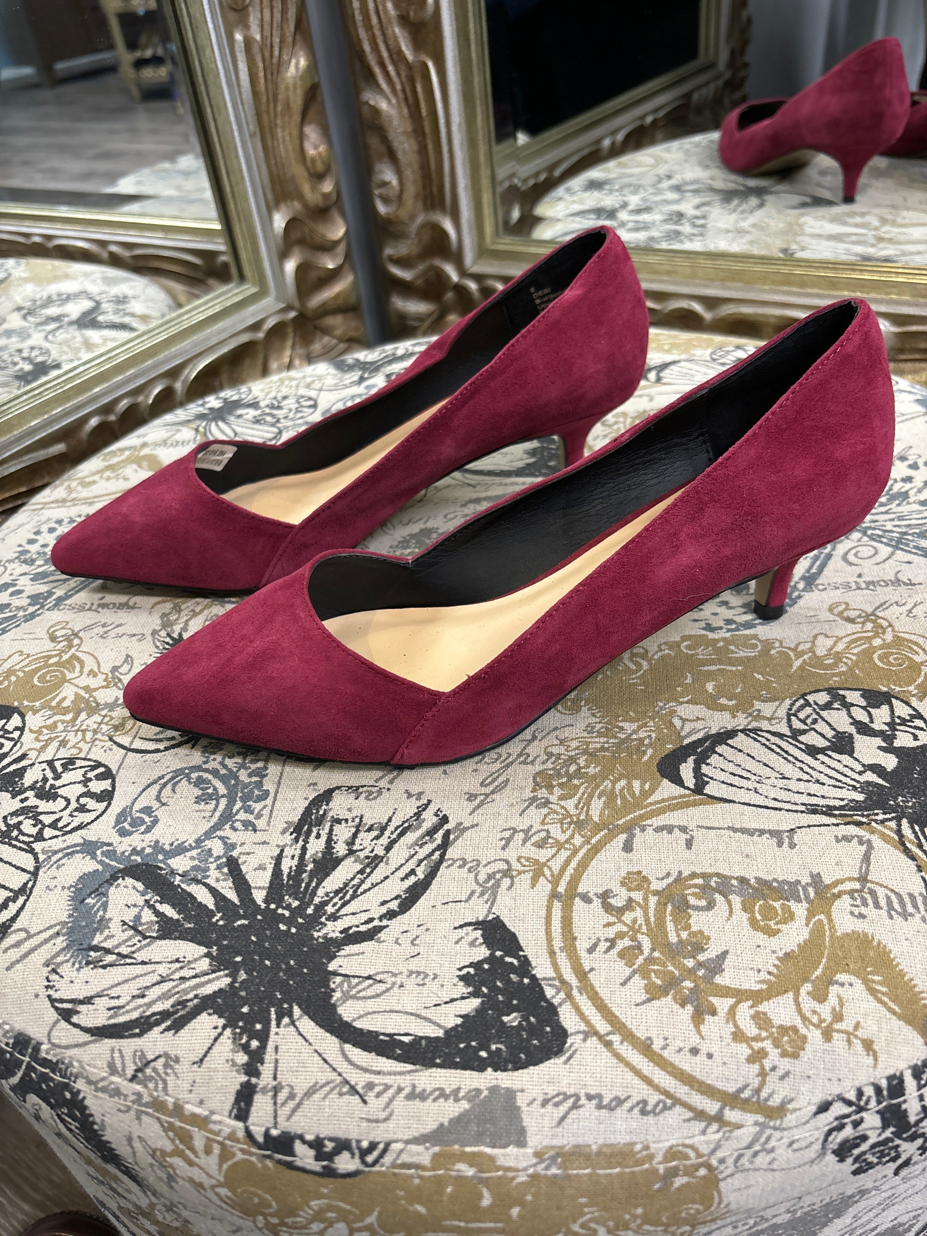 Sole Society Suede Point Toe Heels - Size 8