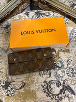 Load image into Gallery viewer, Louis Vuitton Portefeuille Accordion Wristlet
