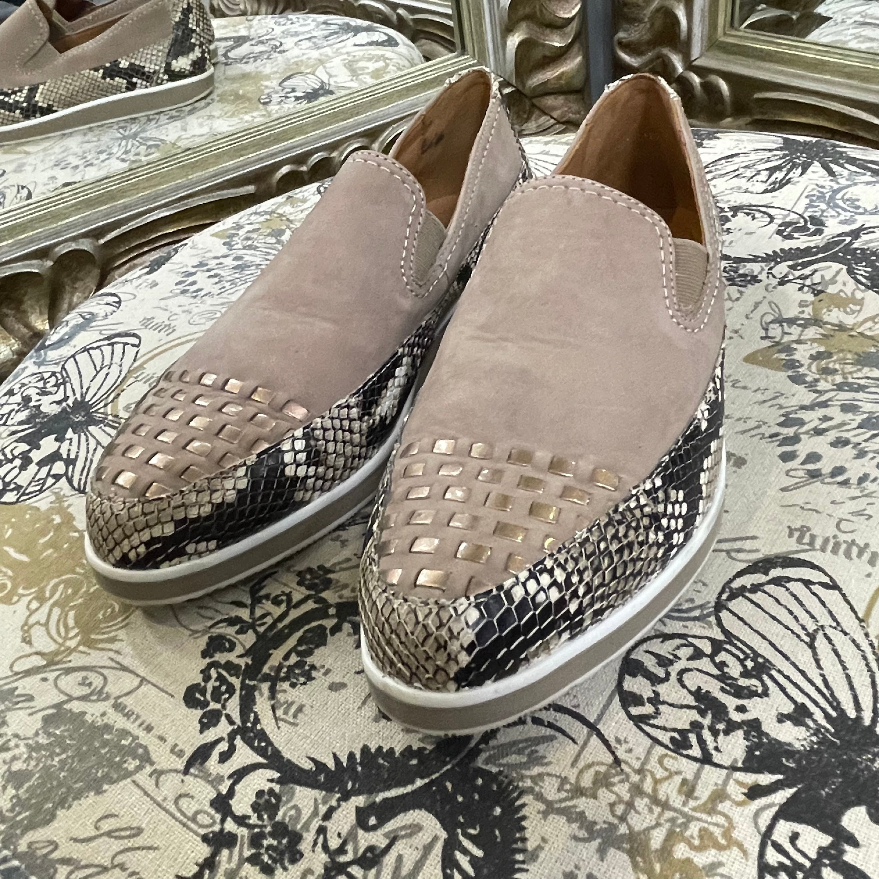 Ara Snakeskin Suede Slip On Shoes - Size 6.5