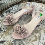 Load image into Gallery viewer, LK Bennett Leather Flower Shoes - Size 38/8
