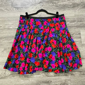 Akris Pleated Floral Skirt - Size 16