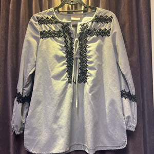 Rungolee Embroidered Center Ties TOPS S