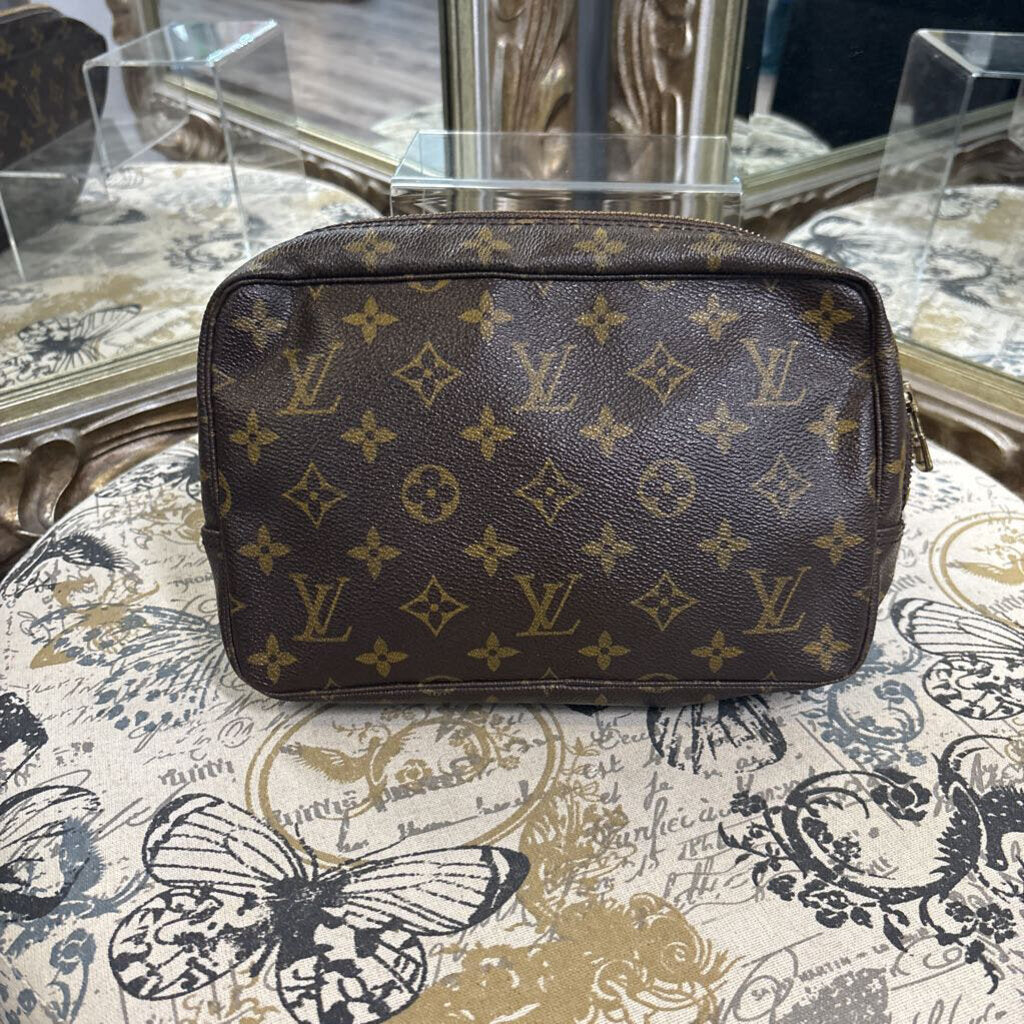 Louis Vuitton Cosmetic pouch ACCESSORIES S