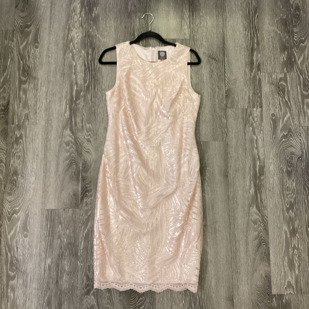 Vince Camuto Sequin Sleevless DRESSES 8