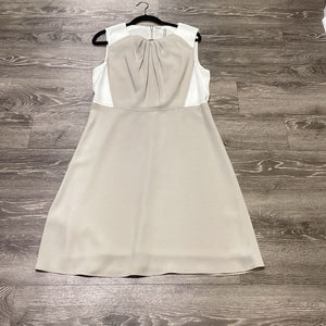 Elie Tahari NWT Pleated Slvlss DRESSES 14