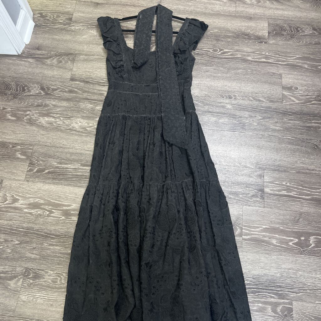 Farawa NWT Eyelet Ruffle DRESSES 40