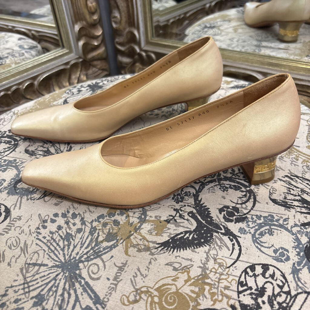 Ferragamo Closed Toe Block Heel SHOES 7.5