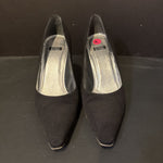 Load image into Gallery viewer, Stuart Weitzman Classic Pointed Pumps SHOES 9
