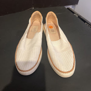 Ugg AS IS Slip On sneakers SHOES 9.5