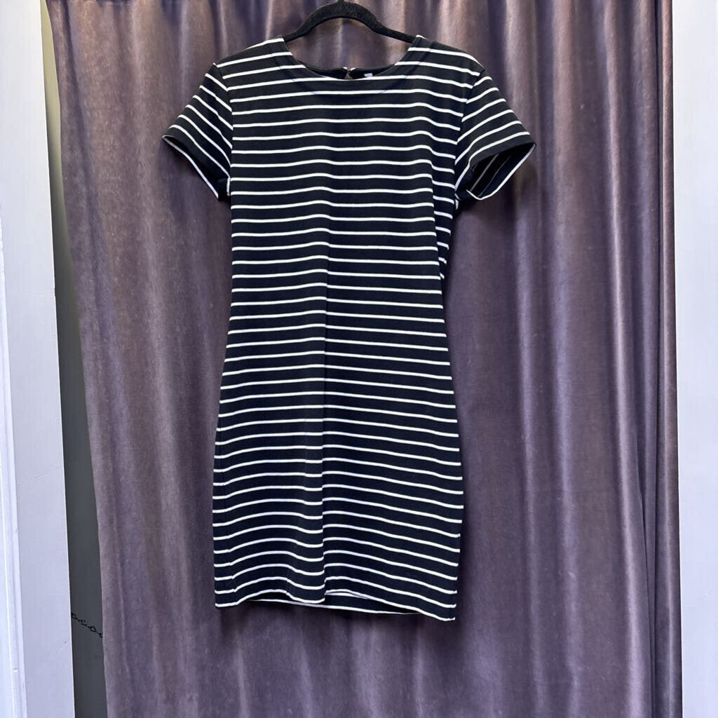 French Connection NWT Striped Tee Dress DRESSES L