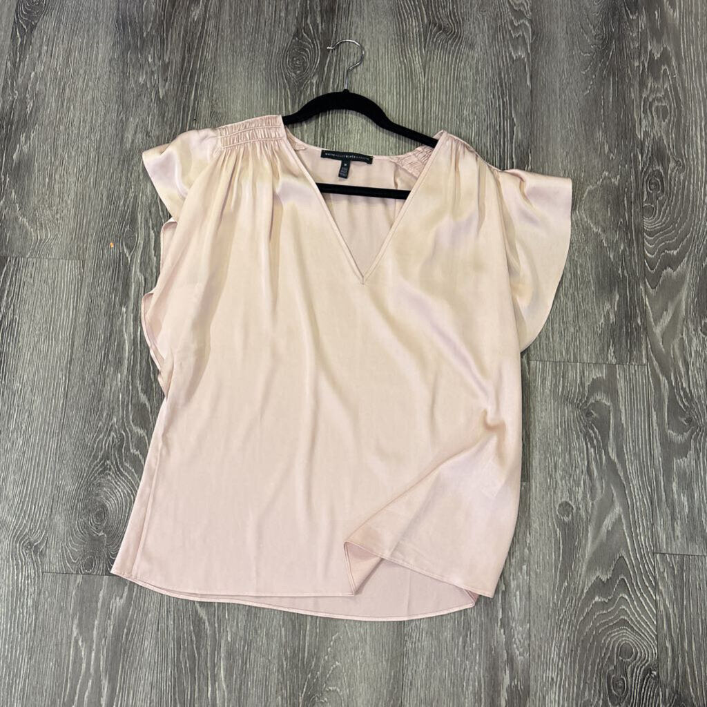 WHBM Vneck Flounce Sleeve TOPS M