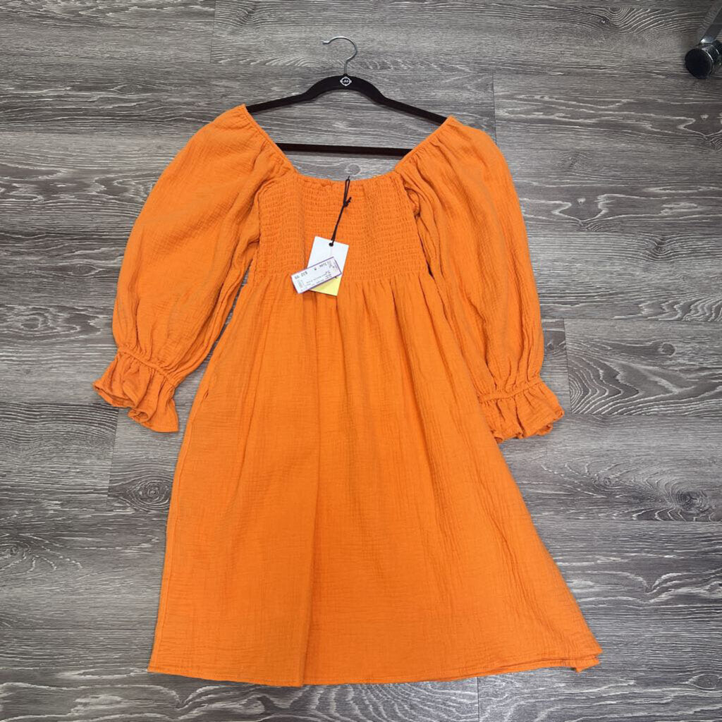 Kourt NWT Square Neckline DRESSES M