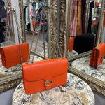 Load image into Gallery viewer, Gucci Interlocking G Dollar HANDBAGS L

