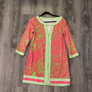 Tracy Negoshian Patterned Keyhole 3/4 Sleeeve DRESSES M