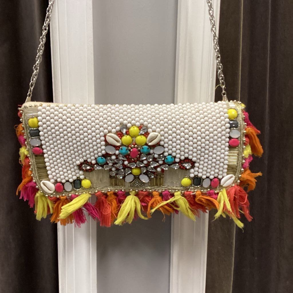 Lilly Pulitzer Beaded Tassel Clutch w Chain HANDBAGS M