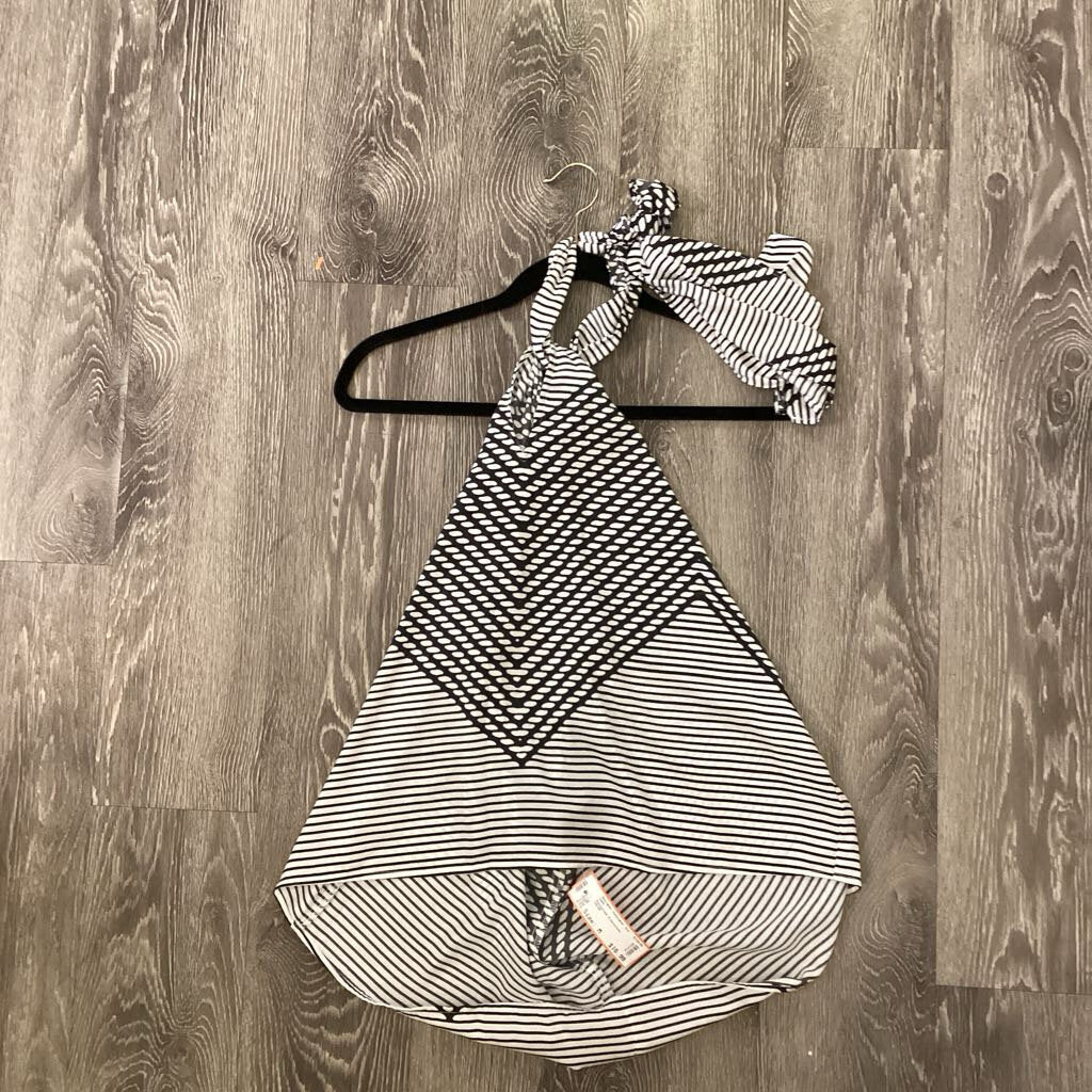 Patterned Sleeveless TOPS M