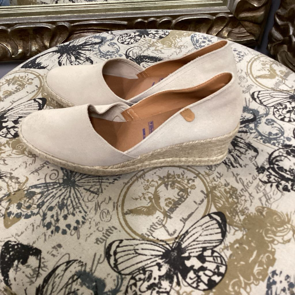 Verbenas Suede Closed Toe Espadrille SHOES 7.5