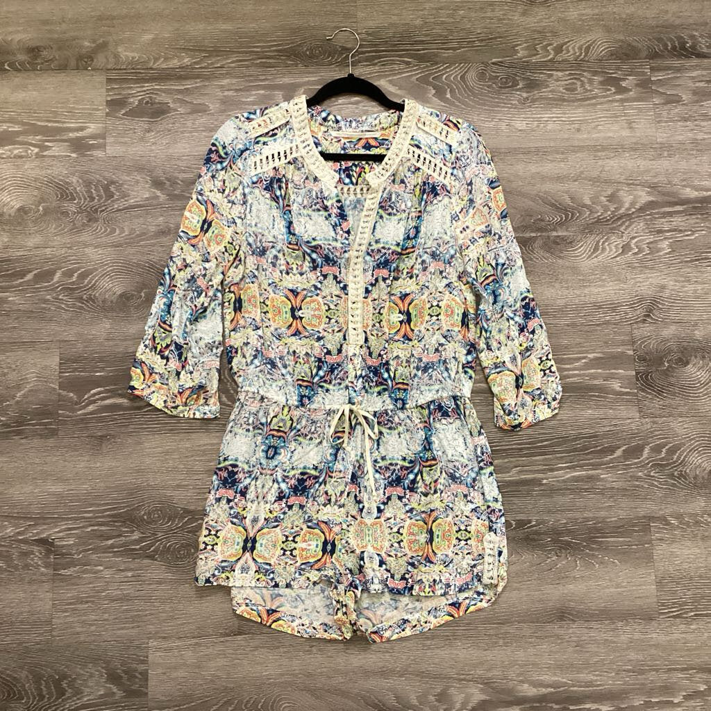 12th St Patterned LS Tie Shorts JUMPSUITS M