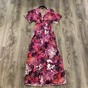 Love Stitch Maxi V Neck DRESSES M