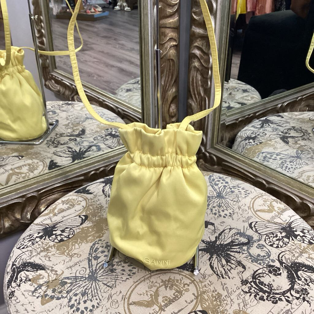 Ganni Mini Scrunch Bucket UNCATEGORIZED S