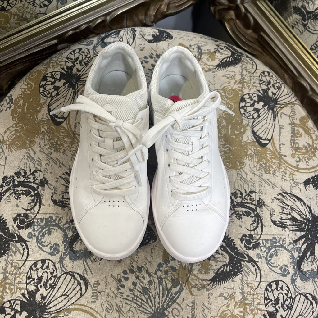 On Cloud Classic Sneakers SHOES 6.5