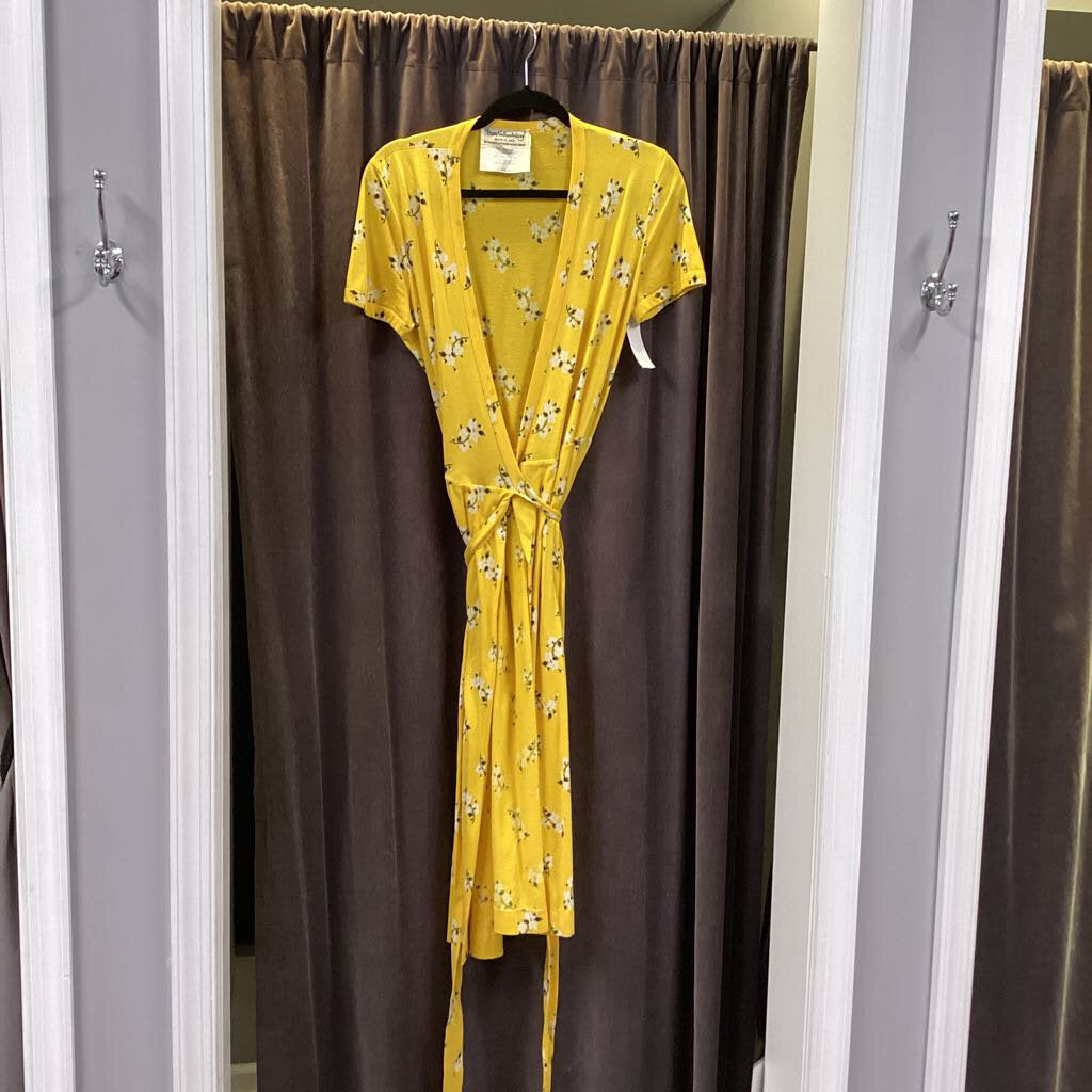 DVF Floral Wrap Dress DRESSES 14