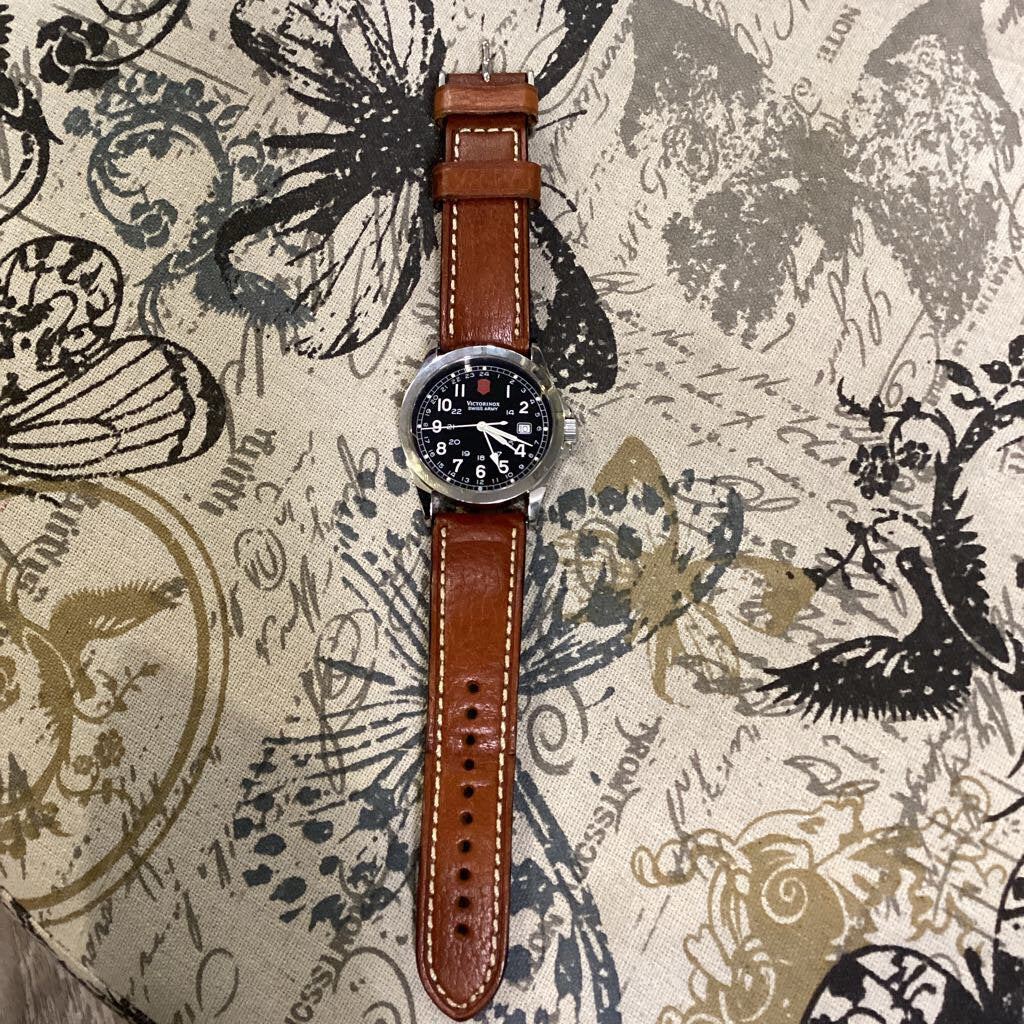 Victorinox Lthr Band Blk Face WATCHES NA