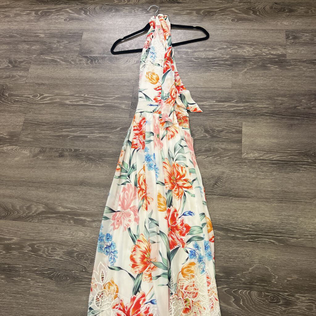 Christy Lynn Floral Pleated Midi DRESSES M