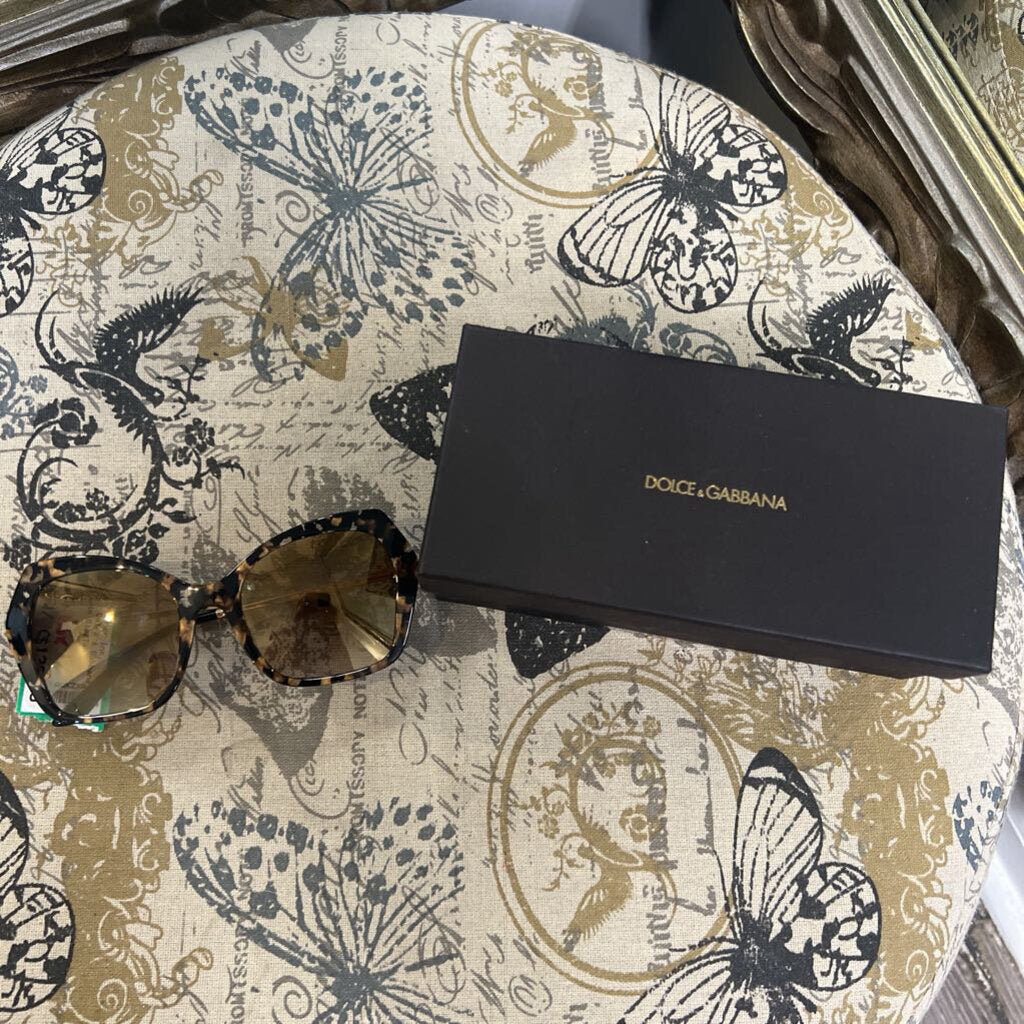 Dolce & Gabbana Tortoise Resin SUNGLASSES W/ CaseBox