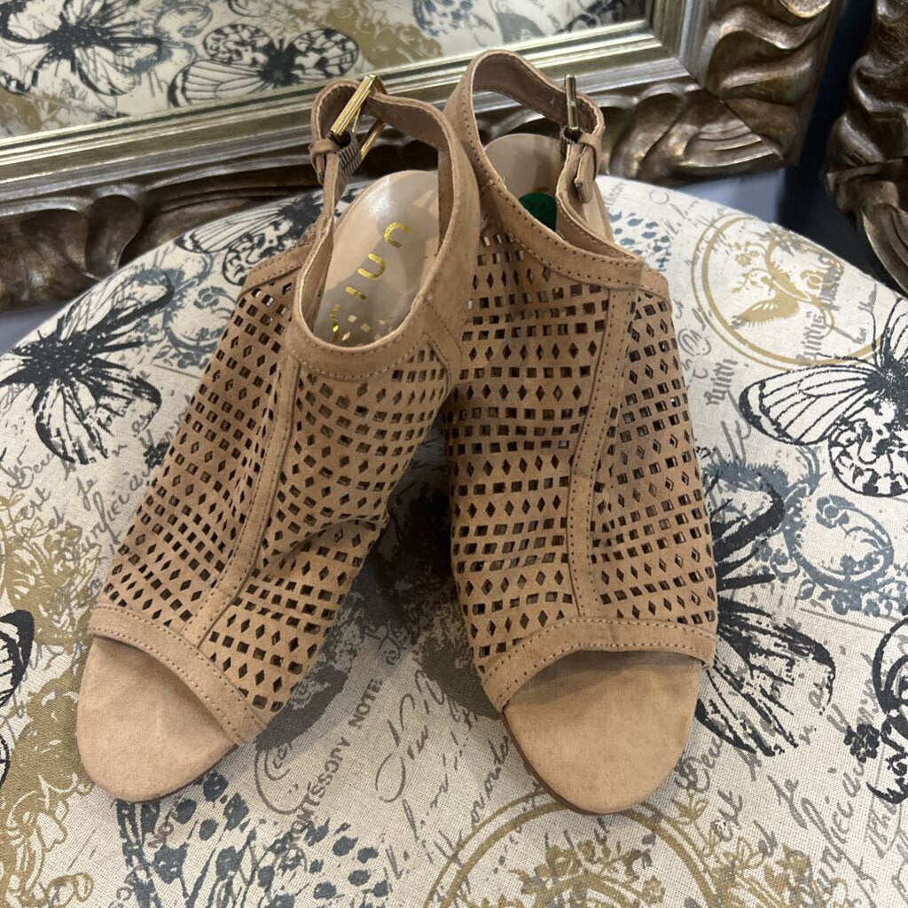 unisa Perforated Suede Heels SHOES 7.5