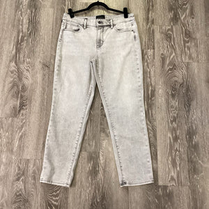 WHBM NWT Solid Denim Straight JEANS 10