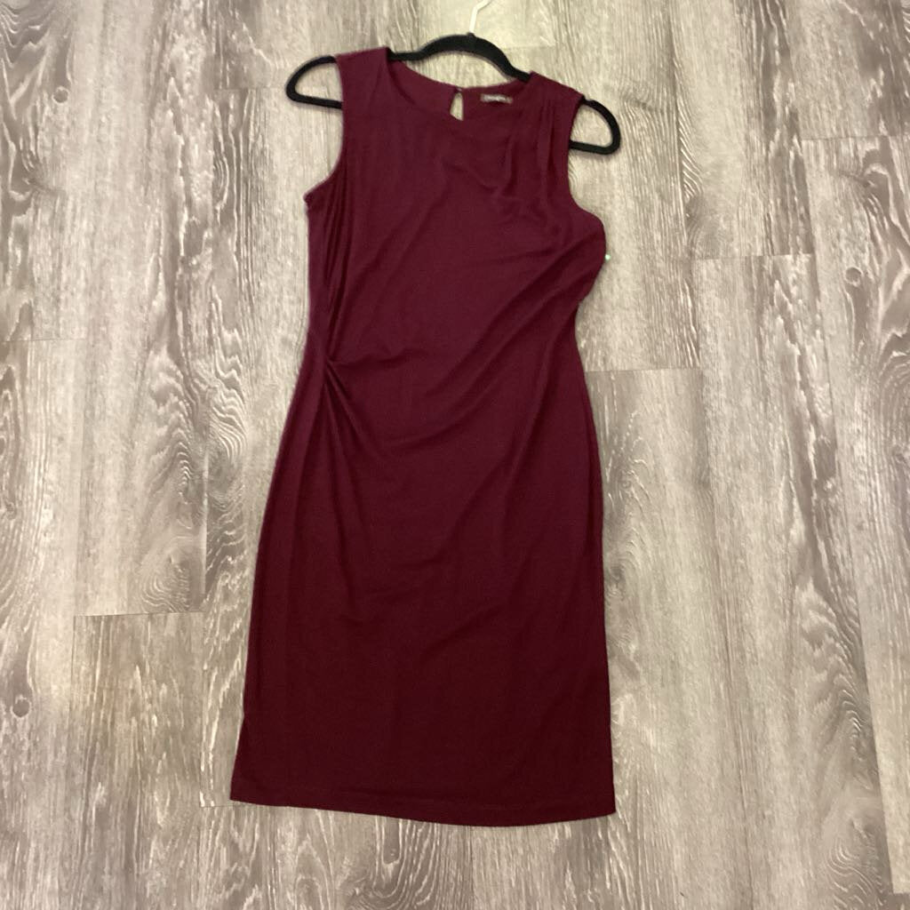 J McLaughlin Sleeveless Sheath w Twist Side DRESSES S