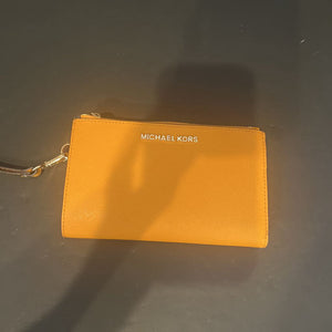 Michael Kors Monogram Canvas Zip WALLETS S