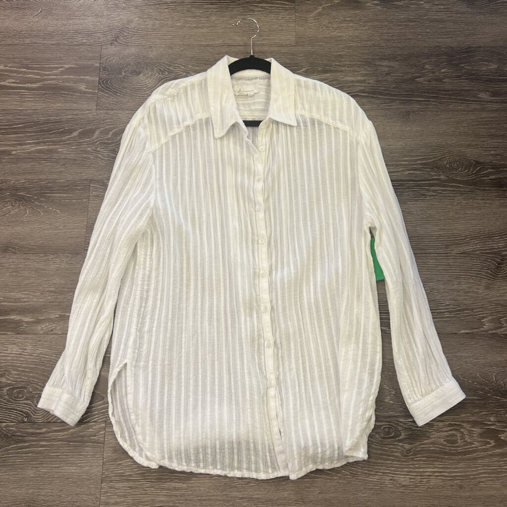 Anthropologie LS Button Up TOPS M